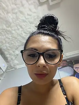 HiddendesireXO01 online show from 07-10-26, 07:27