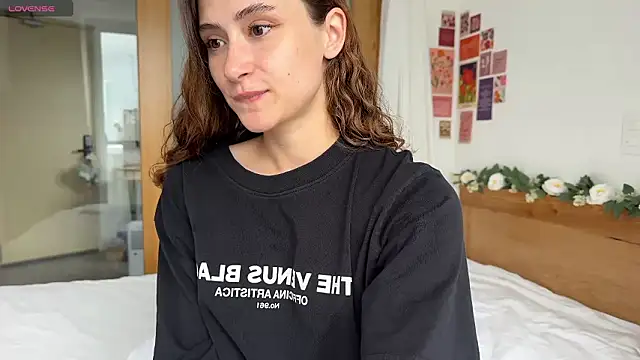 cutiemari online show from 03-09-26, 04:38