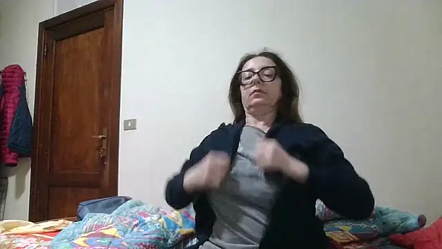 Miasexmilf online show from 05-15-26, 11:45