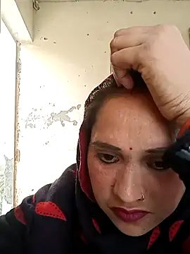 Cute-karisma1234 online show from 02-11-26, 02:16