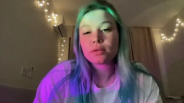 Lulu Di online show from 04-19-26, 09:06