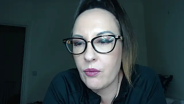 PsychicDominatrix online show from 02-10-26, 08:35