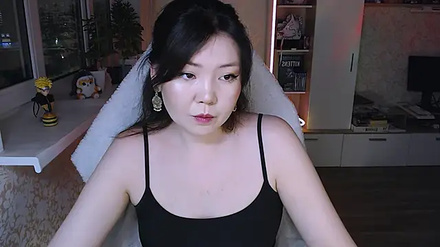 Nancy Wang online show from 02-04-26, 06:03