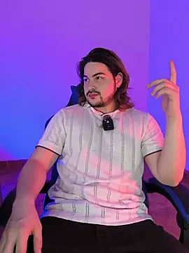 Derek Vow online show from 02-06-26, 04:06