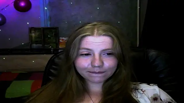 Space Girls 699 online show from 06-16-26, 08:44
