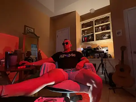 daddydonkey84 online show from 06-04-26, 05:24