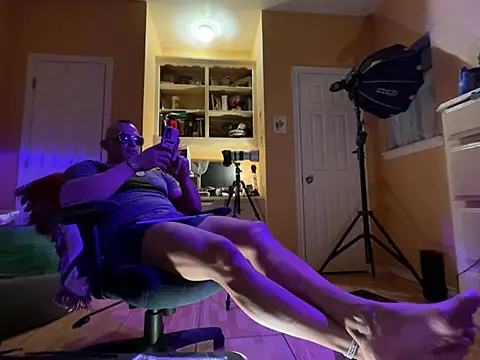 daddydonkey84 online show from 06-16-26, 02:58