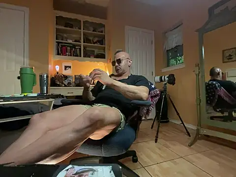 daddydonkey84 online show from 07-15-26, 05:23