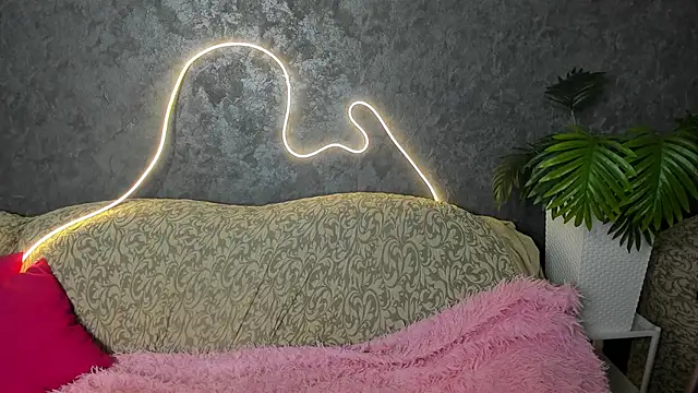 Dream Olivia online show from 03-12-26, 03:01