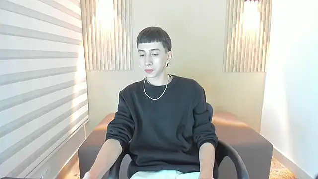 lian cameron online show from 02-11-26, 03:44