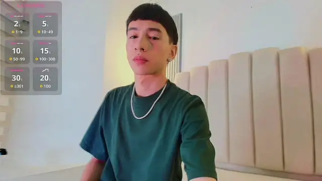 lian cameron online show from 04-21-26, 03:46