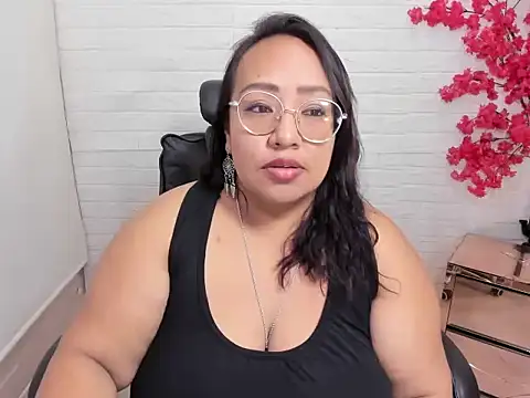 Shara Oz online show from 05-19-26, 12:11