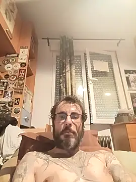 Snapshot of MrFumao chatting on 05-01-26, 07:57 MrFumao online show from 05-01-26, 07:57