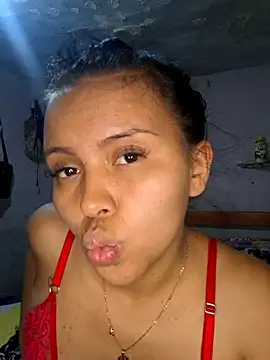 Snapshot of Daniela_Cruz_ chatting on 02-19-26, 04:03 Daniela Cruz online show from 02-19-26, 04:03