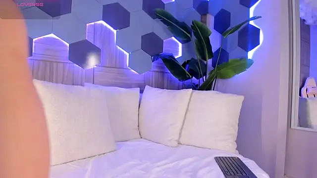 KatyaKozlov online show from 06-04-26, 06:36