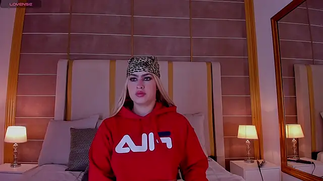 WenFox online show from 03-13-26, 11:39