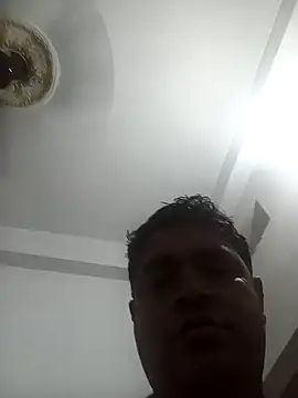 Snapshot of deshilnd chatting on 05-30-26, 08:33 deshilnd online show from 05-30-26, 08:33