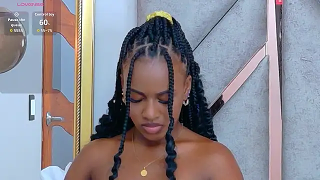 Sally-Noa online show from 04-23-26, 01:35