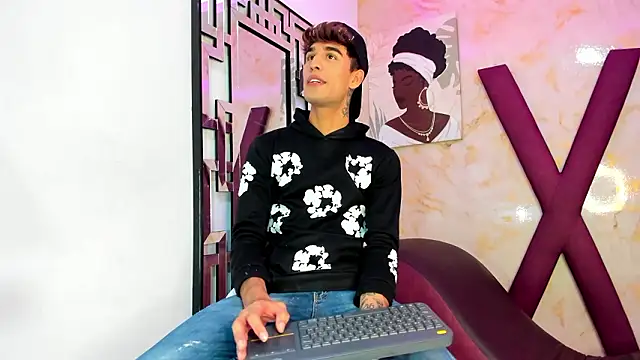 PRETTY COCK1 online show from 02-20-26, 01:57