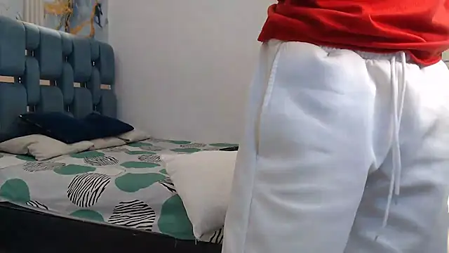 PRETTY COCK1 online show from 03-18-26, 01:42