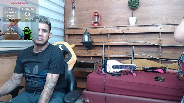 allison max tattoo online show from 02-25-26, 01:15