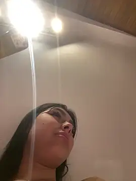 Snapshot of scarlett_pinkk1 chatting on 03-08-26, 08:18 scarlett pinkk1 online show from 03-08-26, 08:18