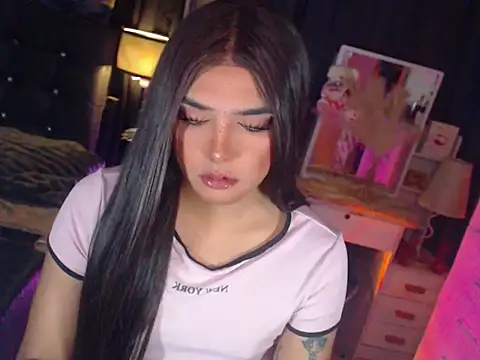 Katezorah online show from 02-25-26, 06:50