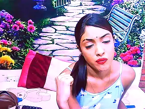 IndianPretty14u2Luv online show from 04-15-26, 07:58