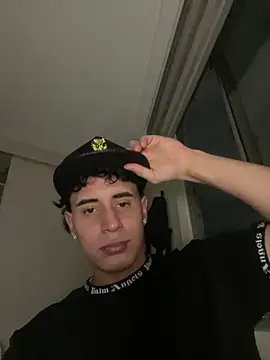 Maximuz1920 online show from 02-06-26, 12:26