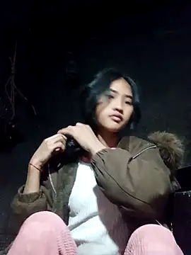 Hoa-tuylip online show from 02-05-26, 03:11