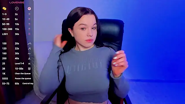 Mia Mia999 online show from 04-12-26, 07:52