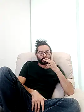 Batou1683 online show from 02-06-26, 01:03