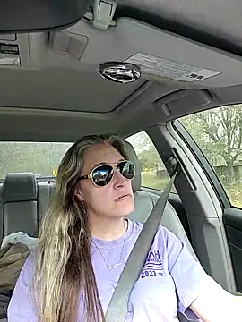 Sunflower0025 online show from 03-10-26, 04:34