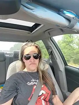 Sunflower0025 online show from 04-21-26, 04:45