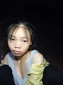 Snapshot of derylove_ chatting on 05-19-26, 10:49 derylove online show from 05-19-26, 10:49