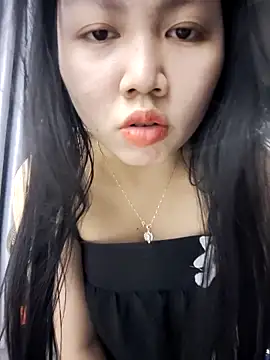 Snapshot of Heo_xxinhxx chatting on 03-06-26, 04:25 Heo xxinhxx online show from 03-06-26, 04:25