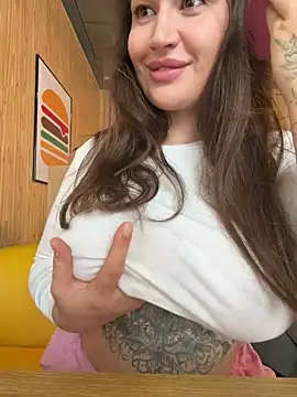 TattooGirlAlia online show from 11-13-25, 07:18