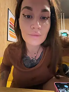 TattooGirlAlia online show from 11-22-25, 08:08