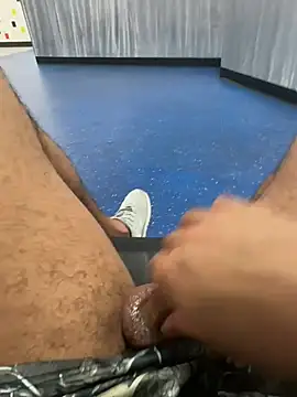 fitfreakk online show from 06-19-26, 05:12