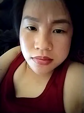 Lymimi online show from 04-16-26, 04:24