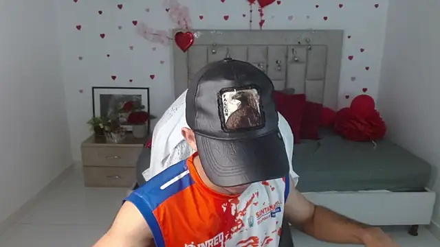 Caius fox online show from 02-28-26, 11:11