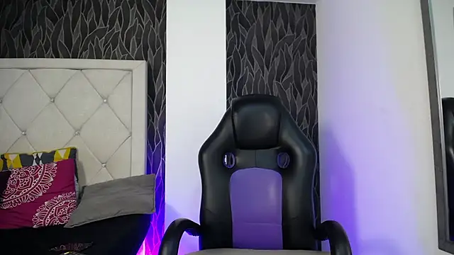 Dominik Souza online show from 02-04-26, 03:40