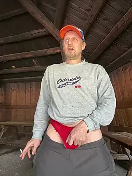 Snapshot of FrankdieSchwuchtel chatting on 04-11-26, 11:58 FrankdieSchwuchtel online show from 04-11-26, 11:58