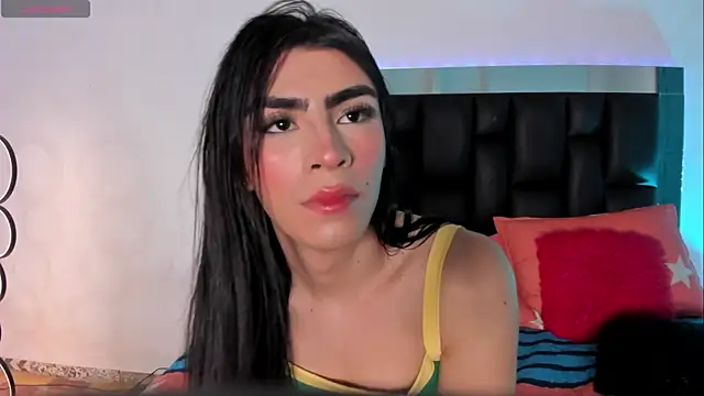 Isabella Moon9 online show from 07-28-26, 04:39