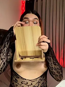 Avery West online show from 02-03-26, 06:40