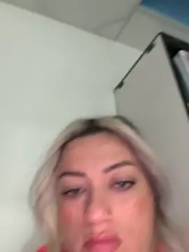 NinaRicci1518 online show from 03-15-26, 09:32