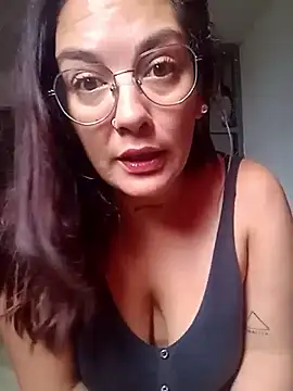 kuramaqueen online show from 03-05-26, 07:43