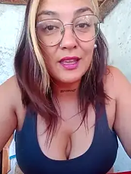 kuramaqueen online show from 03-17-26, 04:21