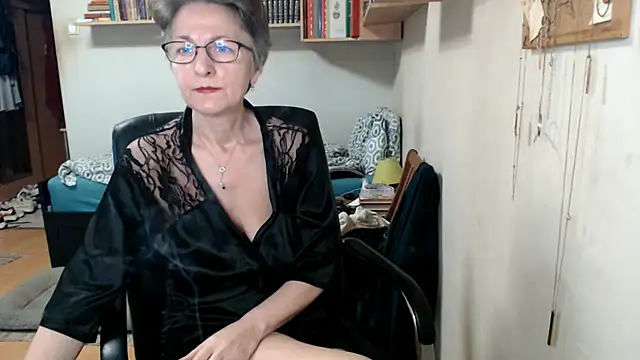 Snapshot of katemodel chatting on 09-19-25, 06:48 katemodel online show from 09-19-25, 06:48