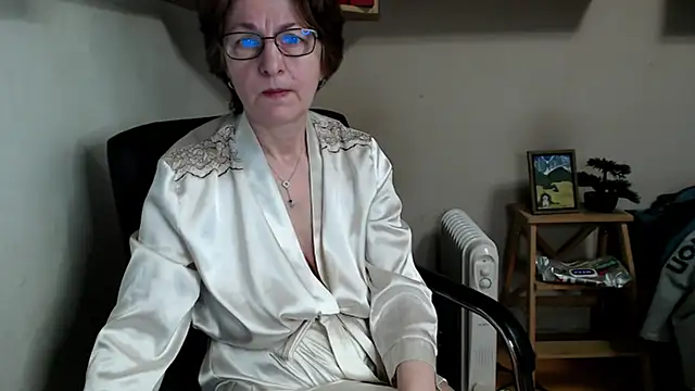 katemodel online show from 03-06-26, 07:05